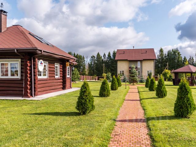 Prodaja kuća i vikendica u Lenjingradskoj regiji